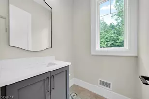 237 Mountainside Rd, Mendham Township, NJ 07945 - Photo 22