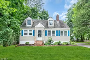 106 Mountain Ave, Berkeley Heights Township, NJ 07922 - Photo 2