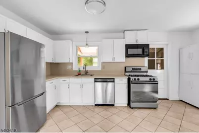 106 Mountain Ave, Berkeley Heights Township, NJ 07922 - Photo 10