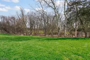 424 Tall Oak Ln, Hillsborough Township, NJ 08844 - Photo 20