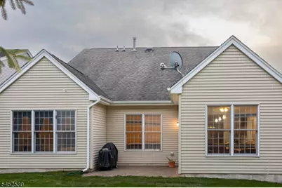 19 Bayard Rd, Franklin Township, NJ 08873 - Photo 4