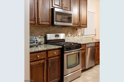 19 Bayard Rd, Franklin Township, NJ 08873 - Photo 8