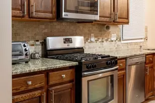 19 Bayard Rd, Franklin Township, NJ 08873 - Photo 8
