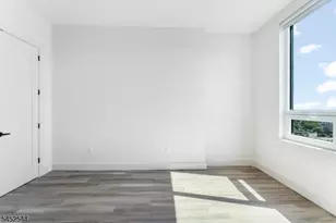 55 Washington St, East Orange, NJ 07017 - Photo 6