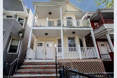 126 Wade St, Jersey City, NJ 07305 - Photo 32