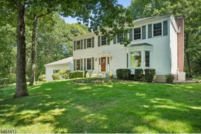 12 Eagle Nest Ln, Washington Township, NJ 07853 - Photo 4