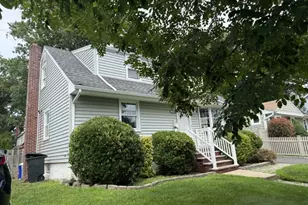 525 Sycamore St, Rahway, NJ 07065 - Photo 2