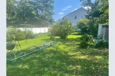 209 Linden Ave, Rahway, NJ 07065 - Photo 2