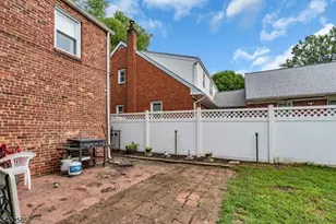 309 Raritan Rd, Linden, NJ 07036 - Photo 36