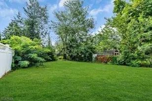 309 Raritan Rd, Linden, NJ 07036 - Photo 32