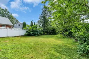 309 Raritan Rd, Linden, NJ 07036 - Photo 40