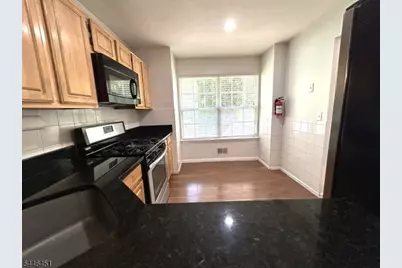 36 Mindy Dr, Franklin Township, NJ 08873 - Photo 6
