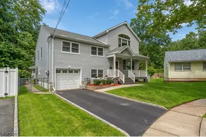 2416 Hulick Pl, Rahway, NJ 07065 - Photo 2