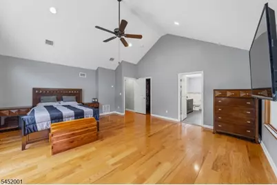 2416 Hulick Pl, Rahway, NJ 07065 - Photo 8