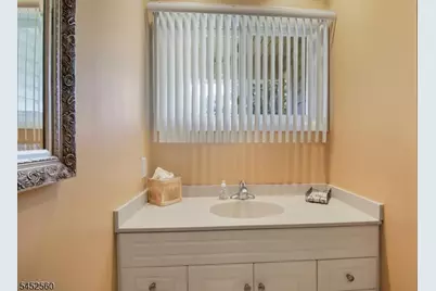 17 Hilldale Rd, Montville Township, NJ 07058 - Photo 18