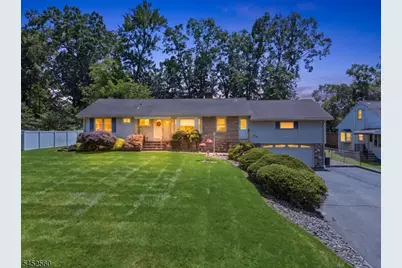 17 Hilldale Rd, Montville Township, NJ 07058 - Photo 2