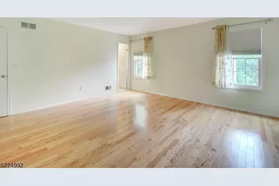 402 Marten Rd, Montgomery Township, NJ 08540 - Photo 14
