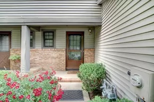 402 Marten Rd, Montgomery Township, NJ 08540 - Photo 2