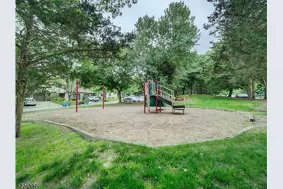 402 Marten Rd, Montgomery Township, NJ 08540 - Photo 6