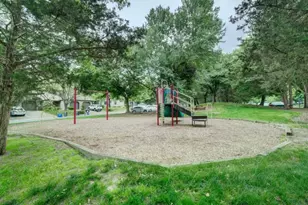 402 Marten Rd, Montgomery Township, NJ 08540 - Photo 6