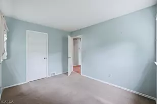 111 Primrose Dr, New Providence, NJ 07974 - Photo 18