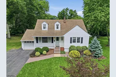 111 Primrose Dr, New Providence, NJ 07974 - Photo 2