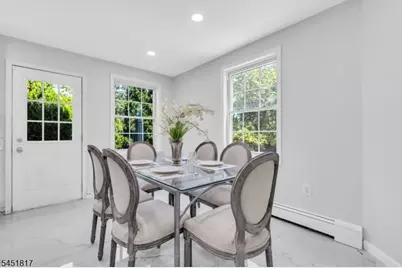 81 Crane St, Newark, NJ 07104 - Photo 8