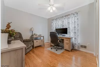 13 Grant Way, Lopatcong Township, NJ 08865 - Photo 32