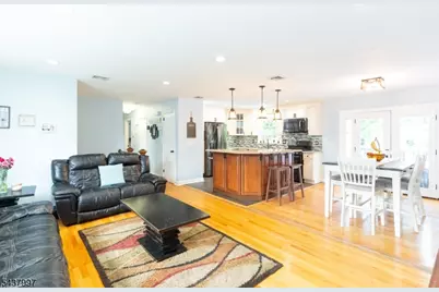 411 Lum Ave, Union Township, NJ 07083 - Photo 8
