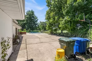 74 Country Club Rd, Willingboro Twp., NJ 08046 - Photo 32