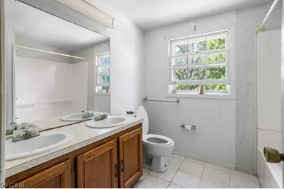 74 Country Club Rd, Willingboro Twp., NJ 08046 - Photo 30