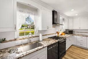 1019 Brown Rd, Bridgewater, NJ 08807 - Photo 6