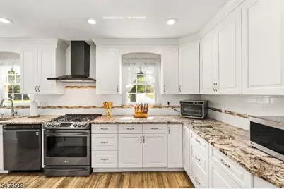 1019 Brown Rd, Bridgewater, NJ 08807 - Photo 4