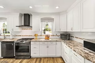 1019 Brown Rd, Bridgewater, NJ 08807 - Photo 4