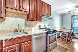 2 Colonial Ct, High Bridge, NJ 08829 - Photo 2