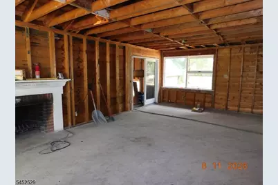211 Pickle Rd, Washington Township, NJ 07830 - Photo 10