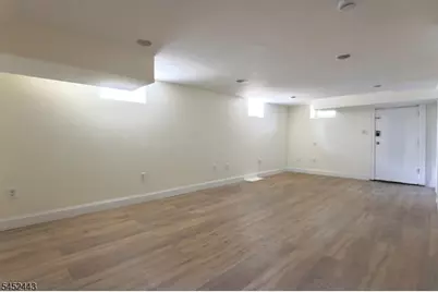 2071 State Route 35, Sayreville, NJ 08879 - Photo 28