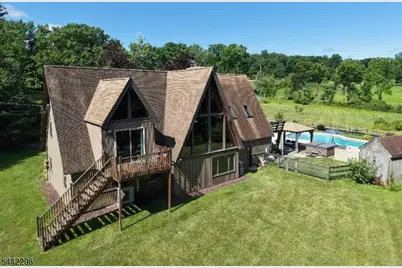 339 Hackett Rd, Bethlehem Township, NJ 08827 - Photo 4