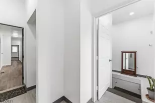 28 Butler St, Clifton, NJ 07011 - Photo 14