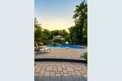 19 Hunterdon Pl, West Milford, NJ 07480 - Photo 1