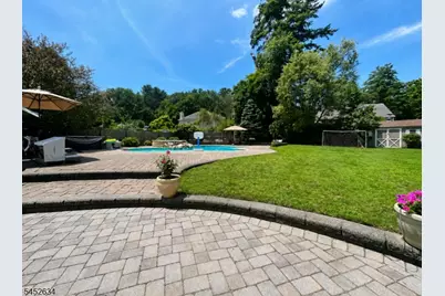 19 Hunterdon Pl, West Milford, NJ 07480 - Photo 1