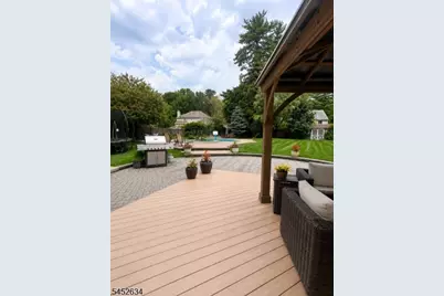 19 Hunterdon Pl, West Milford, NJ 07480 - Photo 16