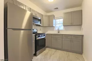 586 15th Ave, Newark, NJ 07103 - Photo 6