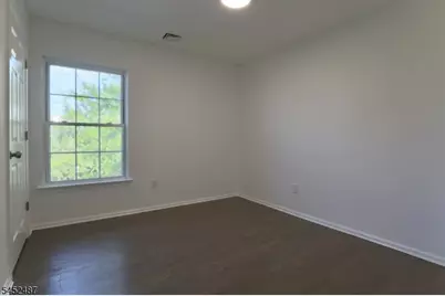 586 15th Ave, Newark, NJ 07103 - Photo 16