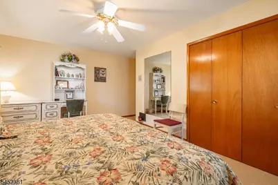 181 Princeton Ave, Rahway, NJ 07065 - Photo 18