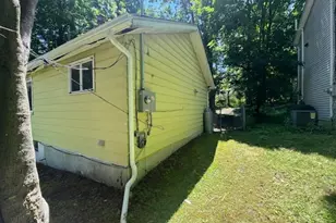 304 E Lakeshore Dr, Vernon, NJ 07422 - Photo 2