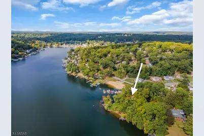 22 Ithanell Rd, Hopatcong, NJ 07843 - Photo 6