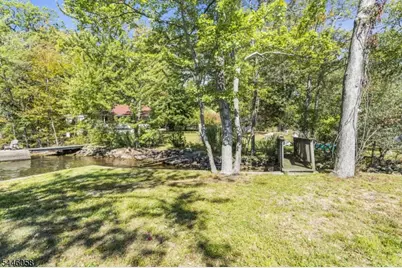 22 Ithanell Rd, Hopatcong, NJ 07843 - Photo 26