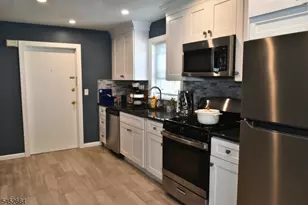139 Ray St, Garfield, NJ 07026 - Photo 4