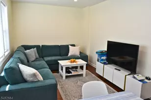 139 Ray St, Garfield, NJ 07026 - Photo 8